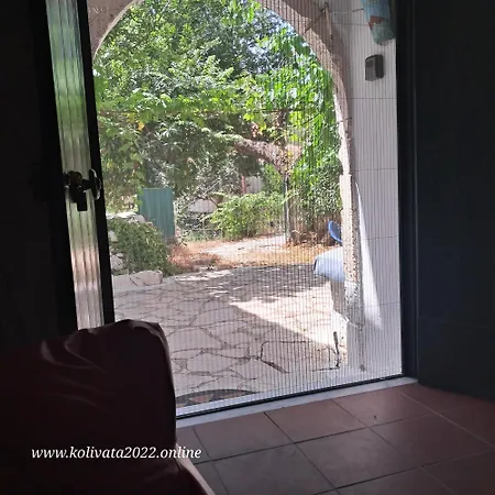 Prázdninový dům Serene Retreat- Sleeps 4 Wifi Courtyard Kolliváta